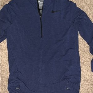 Nike Dri Fit Pullover!